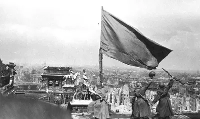 Red Army banner party on the Reichstag