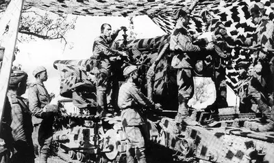 A Soviet 203mm B-4 Howitzer opens fire on Berlin