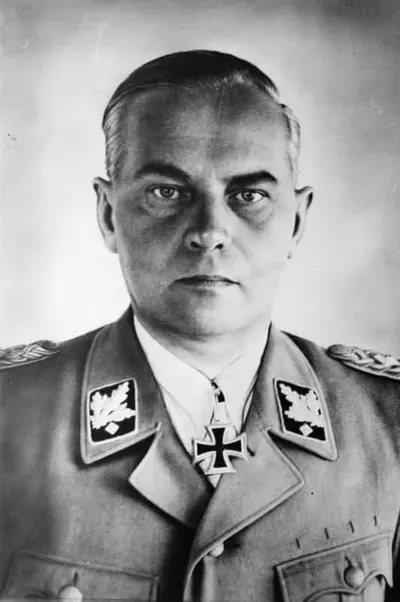 SS Obergruppenführen Felix Steiner - head of the III SS Germanische Corps/Image: Bundesarchiv, Bild 146-1973-138-14A