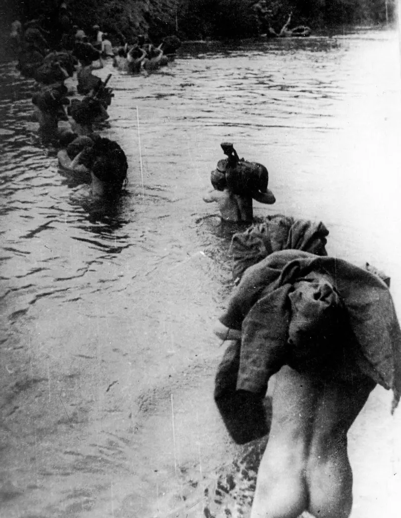 Men of Fifth Shock Army prepare to cross the Spree river on 23 April.