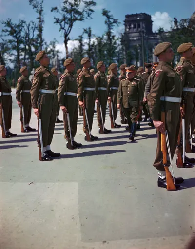 Parade at the Brandenburg Gate July 12th 1945 E010750407-v8